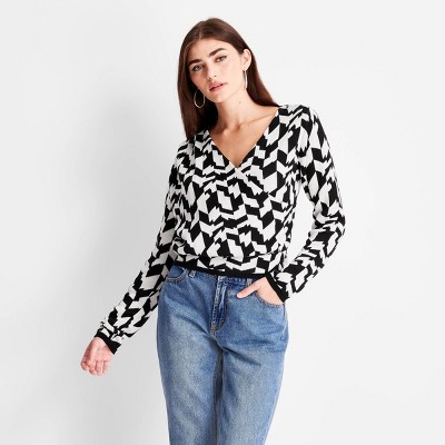 Image of Women's Asymmetrical V-Neck Pullover Crop Sweater - Future Collective™ with Kahlana Barfield Brown Black/White Geometric XXS