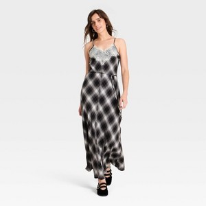 Vestido largo de verano de algodón y encaje para mujer - Universal Thread™