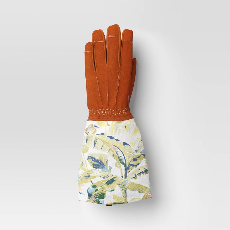 M/L Outdoor Patio Duck Canvas Rose Picker Gloves in Butternut Wood - Threshold&#8482;, 4 of 5