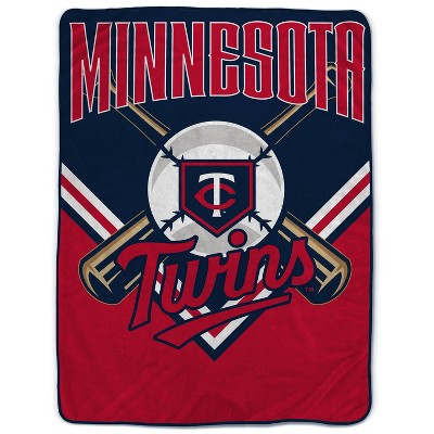 MLB Minnesota Twins On Deck Ultra Cozy Blanket