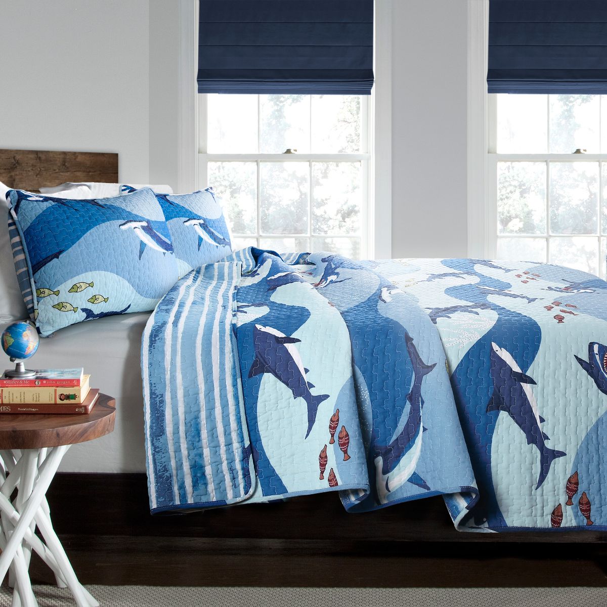 Shark Allover Quilt Set Blue - Lush Décor - thumbnail 2