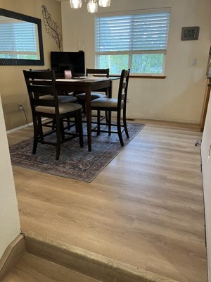 Guest review image 1 of 2, zoom in