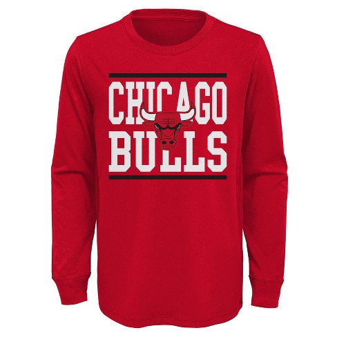 047 54 3176 Chicago Bulls NBA Basketball Red and Black Tshirt Small