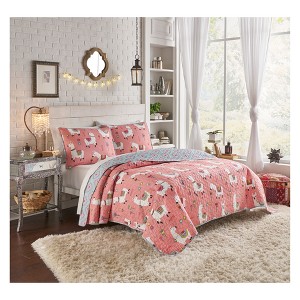 2pc Twin XL Llama Drama Reversible Quilt Set Coral/Blue - Vue, Size: twin extra long, Pink