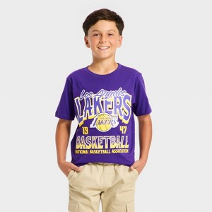 Boys' Los Angeles Lakers Oversized Short Sleeve Graphic T-Shirt - Purple - 1 of 4