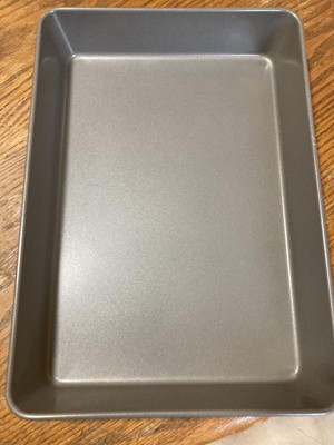 Chicago Metallic Gold Aluminum Slice Solutions Covered Brownie Pan, 11x7  Inch