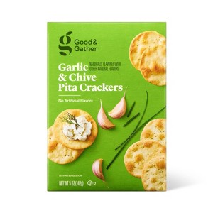 Garlic Naturally Flavored with Other Natural Flavors and Chive Pita Cracker - 5oz - Good & Gather™ - 1 of 4
