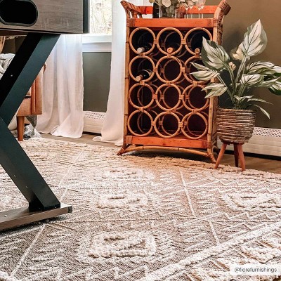 Agoo 5'3" x 7' Gray and Cream High Pile Polyester Area Rug