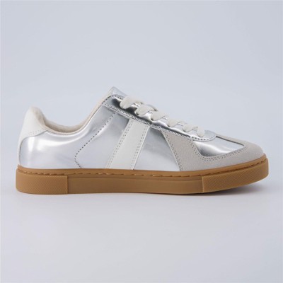 Женские кроссовки CUSHIONAIRE Bailey Womens Retro Sneaker, Classic Everyday Sneakers for Women with Sleek Rounded Toe and Memory Foam -Silver 8 — фото 6