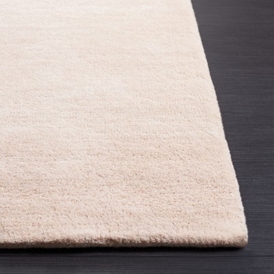 Ivory and Rust Hand-Tufted Wool 4' x 6' Area Rug