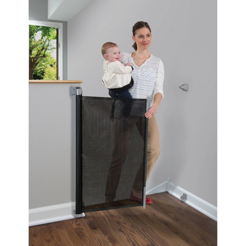Kidco Retractable Safeway Baby Gate, 5 of 9