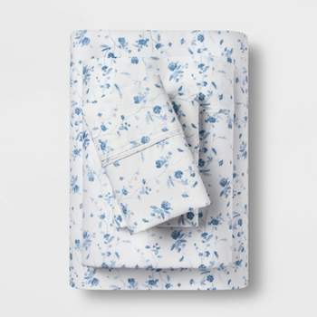 Queen 400 Thread Count Floral Print Cotton Performance Sheet Set White/Blue Floral - Threshold™