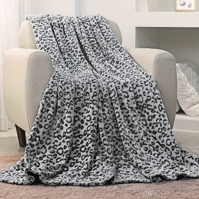 Ultra Soft Flannel Leopard Print Throw Blanket Lightweight,Gray and White.