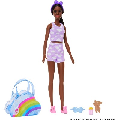 Barbie Doll Clothing, Deluxe Keychain Bag with Slumber Party Themed Accessories (1 Outfit)