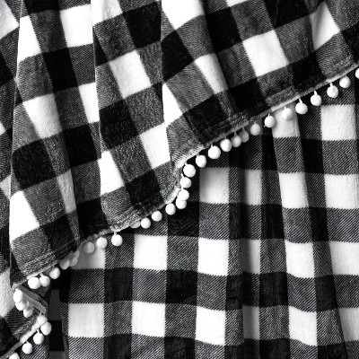 Pavilia Deluxe Checkered White Twin Fleece Throw with Pom Pom Fringe