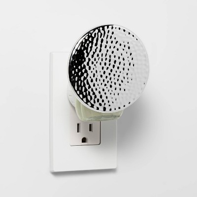 Warming Oil Plug-In Silver Hammered Round Shade - Opalhouse™