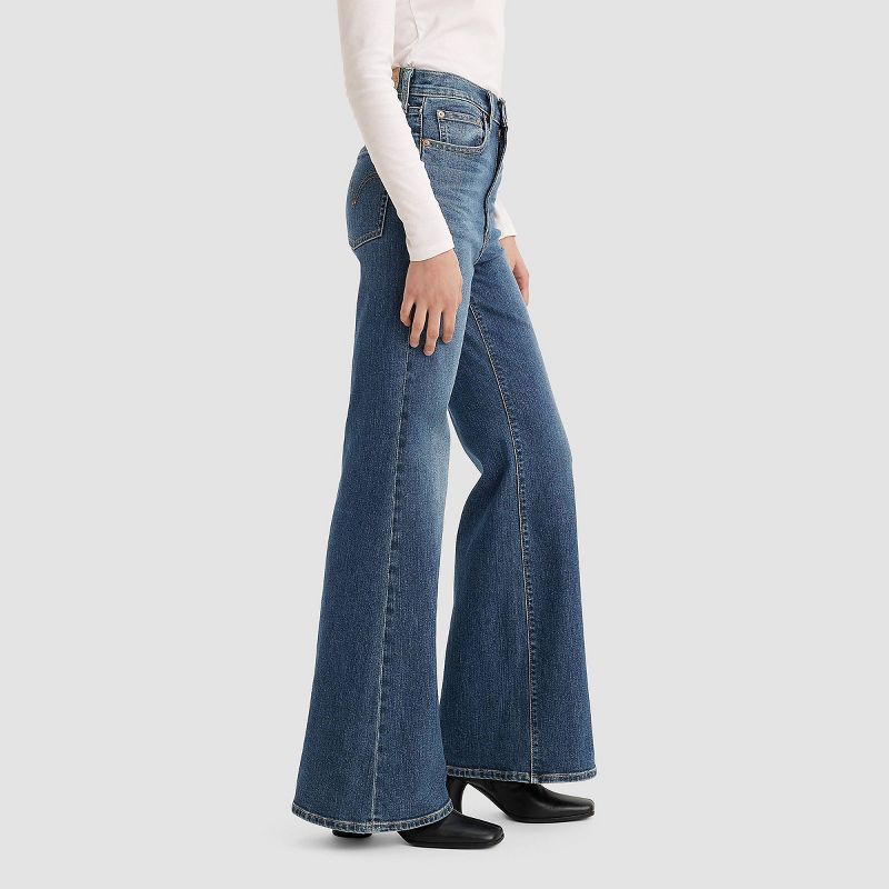 Levi's® Women's Ultra-High Rise Ribcage Flare Jeans, 3 of 6