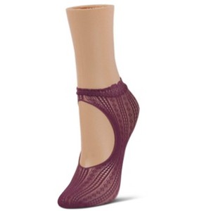 Memoi Women's Du-O Net Delicate Lace Loafer Socks - 1 of 2
