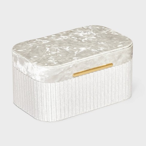 Jewellery box light green and gold pattern velvet lined