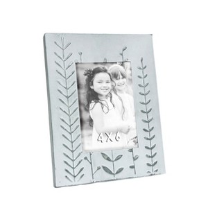 VIP Metal 10.75 in. Gray 4x6 Embossed Leaves Floral Frame - 1 of 2