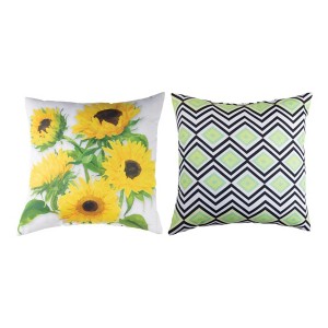 Floral Outdoor - 18" Pillow White Sunflowers with Graphic Zigzag by Manual Woodworkers & Weavers - 1 of 3