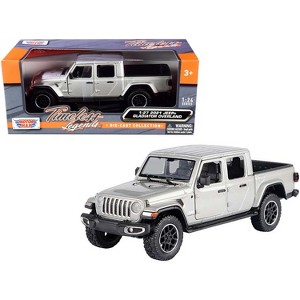 2021 Jeep Gladiator Overland (Closed Top) Pickup Truck Silver Metallic 1/24-1/27 Diecast Model Car by Motormax - 1 of 3