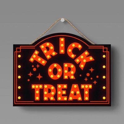 18"x14" Trick or Treat Marquee Sign Wall Decor - Hyde and EEK! Boutique™