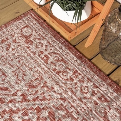 Sinjuri Medallion Red/Taupe 5' Square Synthetic Reversible Area Rug