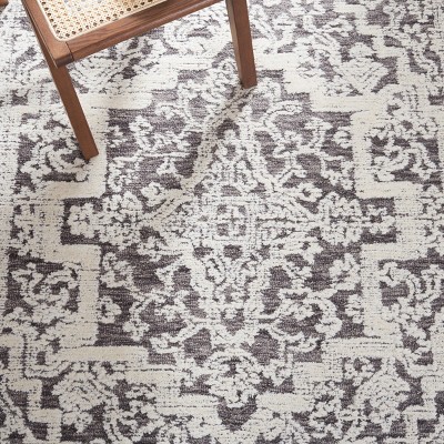 Gray and Ivory Hand-Tufted Wool Medallion Area Rug 3' x 5'