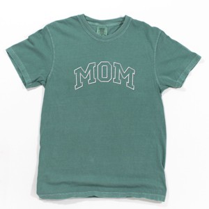 Simply Sage Market Embroidered Mom Varsity Outline Garment Dyed Tee - M - Light Green - 1 of 4