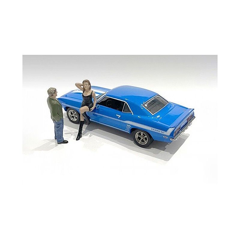70s Style Two Figurines Set I for 1/43 Scale Models by American Diorama, 3 of 4