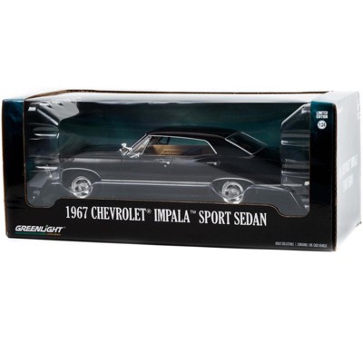 1967 Chevrolet Impala Sport Sedan Tuxedo Black 1/24 Diecast Model Car