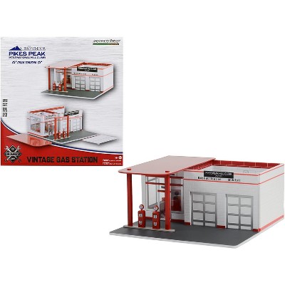 Vintage Gas Station Diorama "Pikes Peak Hill Climb Official Refueling Station" for 1/64 Scale Models by Greenlight