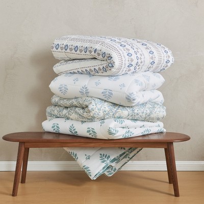 Full/Queen Arista Print Reversible Microfiber Comforter Set