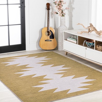 Ivory Moss Minimalist Geometric Synthetic Area Rug