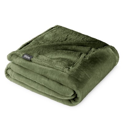 Microplush Fleece Bed Blanket by Bare Home