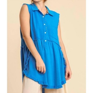 Women's Frayed Sleeveless Tunic Top - umgee - 1 of 4