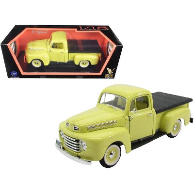 toy flatbed pickup trucks