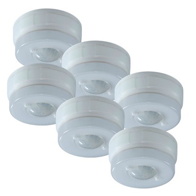 IQ America Battery Powered Motion Sensor Ceiling Light 450 Lumens 5 inch