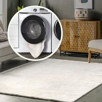 White 4' x 6' Solid Shag Machine Washable Area Rug