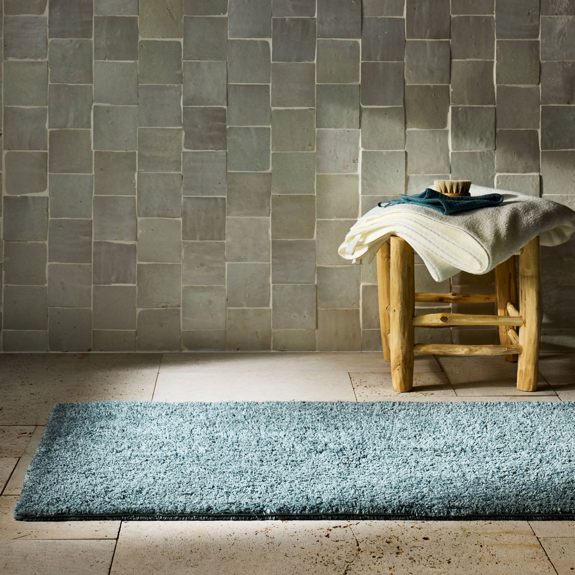 24"x40" Organic Melange Reversible Bath Rug Teal - Casaluna™