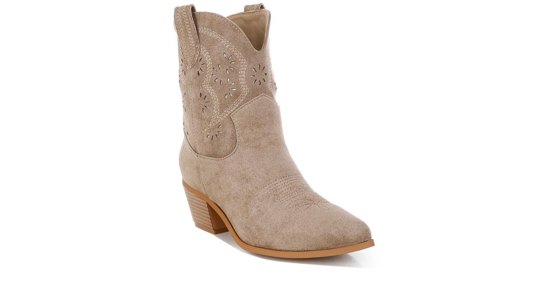Nigel Cut Out Detail Cowboy Boots