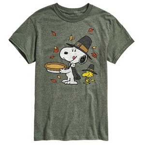 Men's - Peanuts - Snoopy and Woodstock Thanksgiving Pie Short Sleeve Graphic T-Shirt - 1 of 4