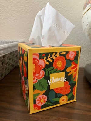 KLEENEX Cubo - Triple Hoja 4 diseños - paquete por 12 - Master Química