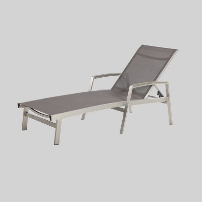 target chaise lounge chairs