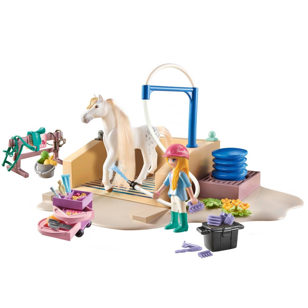 PLAYMOBIL Washing Station with Isabella and Lioness