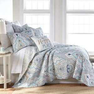 Olyria Medallion Quilt and Pillow Sham Set - Levtex Home - 1 of 4