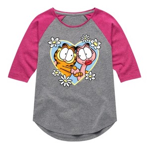Girls' - Garfield - Arlene Heart Shirt Tail Raglan Graphic T-shirt - 1 of 4