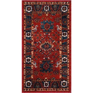 Vintage Hamadan VTH214 Power Loomed Indoor Rugs - Safavieh - 1 of 4