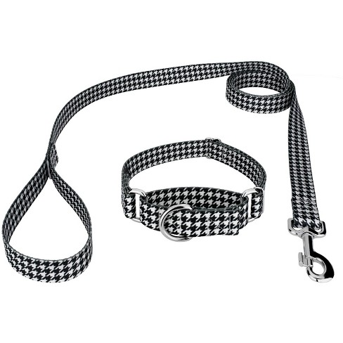 Pit Bull Collar, Dog Collar for Large Dogs, Heavy Duty Nylon, Stainless  Steel Hardware (Large, Black with Red Trim)